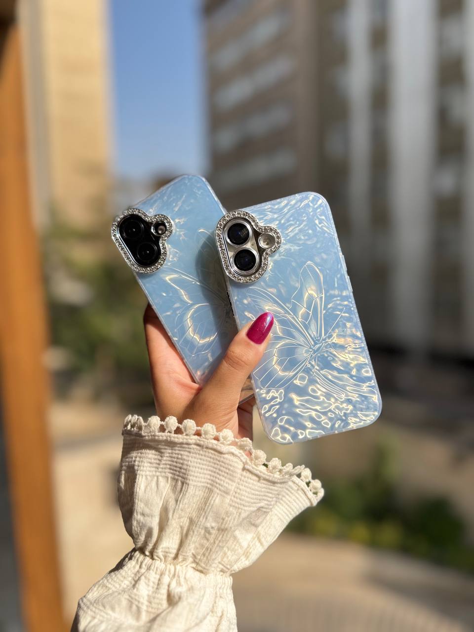 قاب آیفون طرح پروانه بی‌نهایت